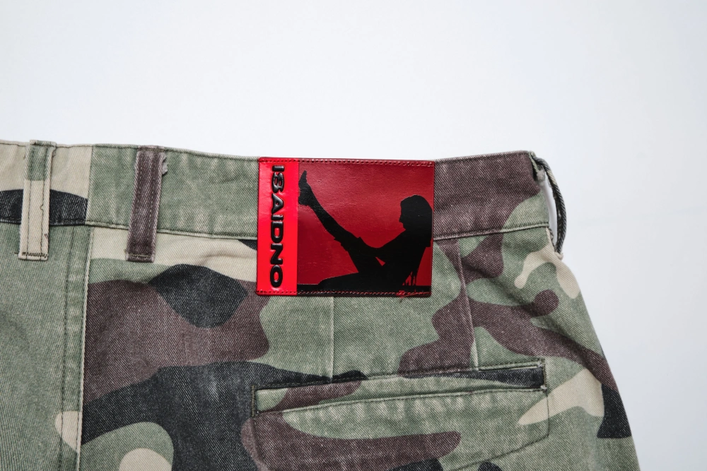 Reason Camo Cropped Pants - Image 4